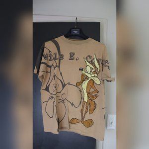 Vintage 90s Wile E. Coyote Looney Tunes tee